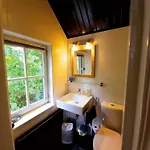 Alojamento de Acomodação e Pequeno-almoço Het Geheim